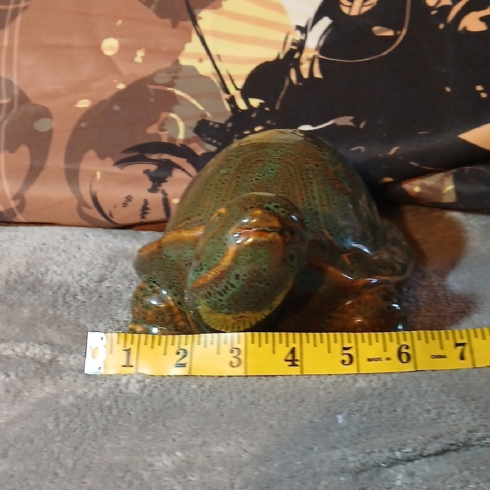Green Ceramic Turtle Figurine - Picture 6 of 6